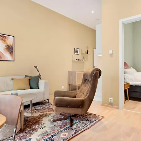 Dining L Restaurants With Sea I Traveller & Workspace Bergen