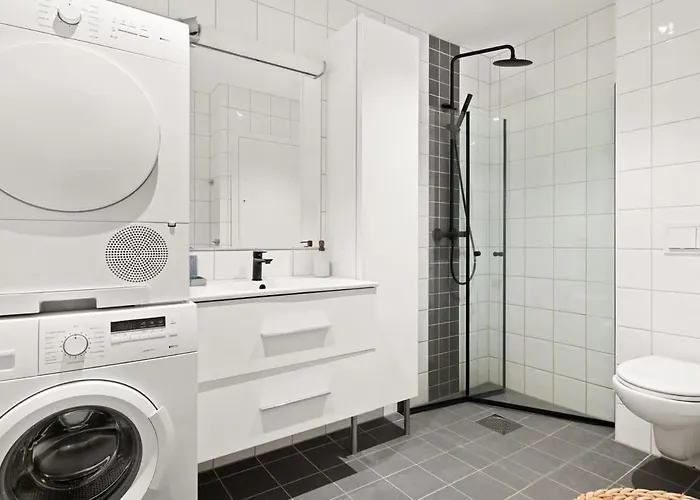 Апартаменты Dining L Restaurants With Sea I Traveller & Workspace *