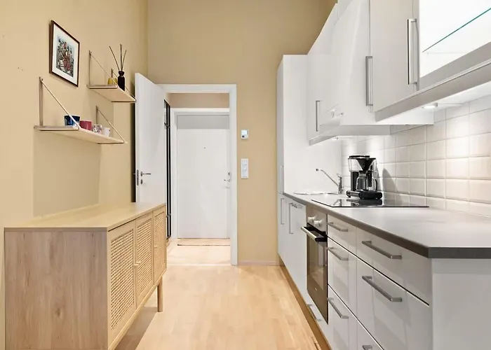 Apartment Dining L Restaurants With Sea I Traveller & Workspace *